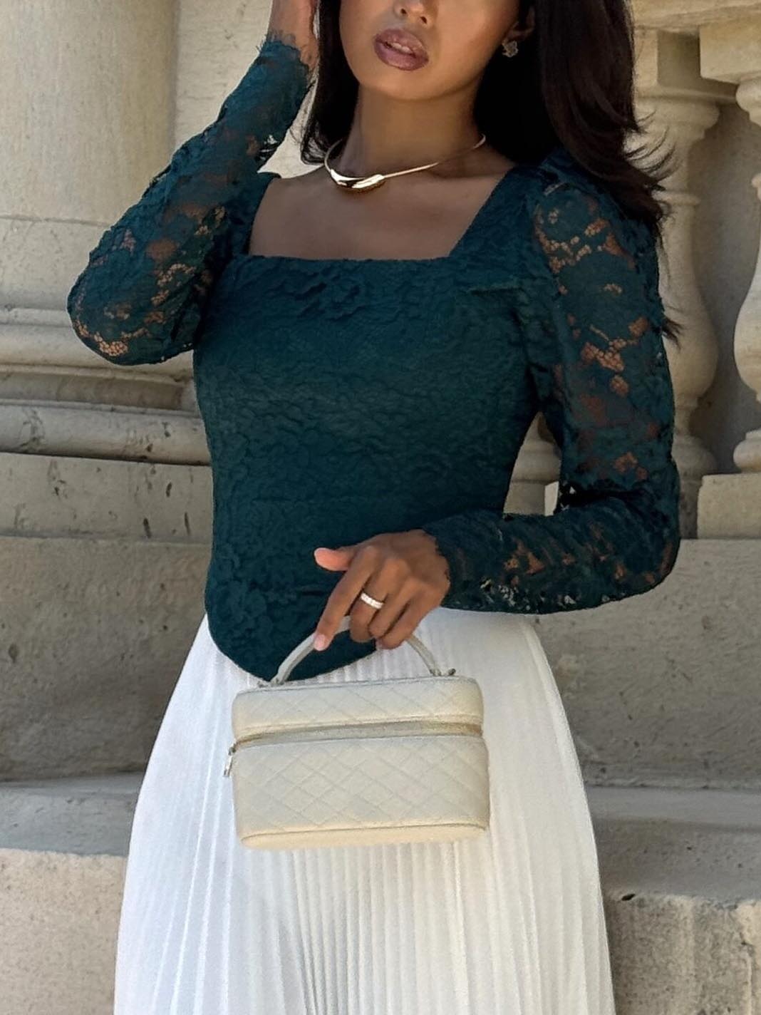 Elegant Lace Square-Neck Long-Sleeved Top