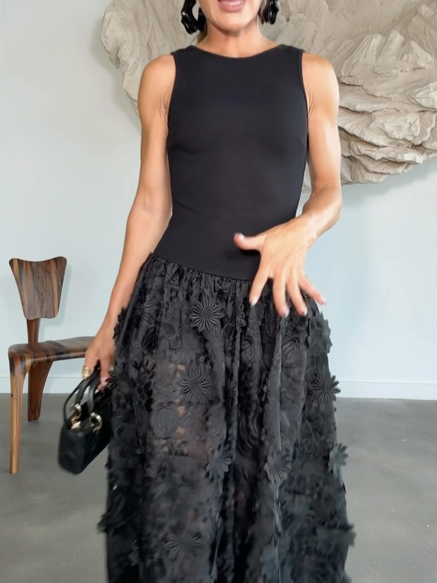 Exquisite Lace Embroidered Sleeveless Midi Dress