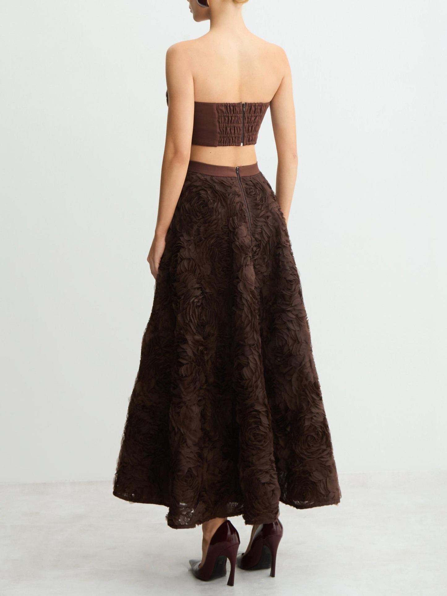 Elegant 3D Rose Applique Strapless Crop Top Two-Piece Set