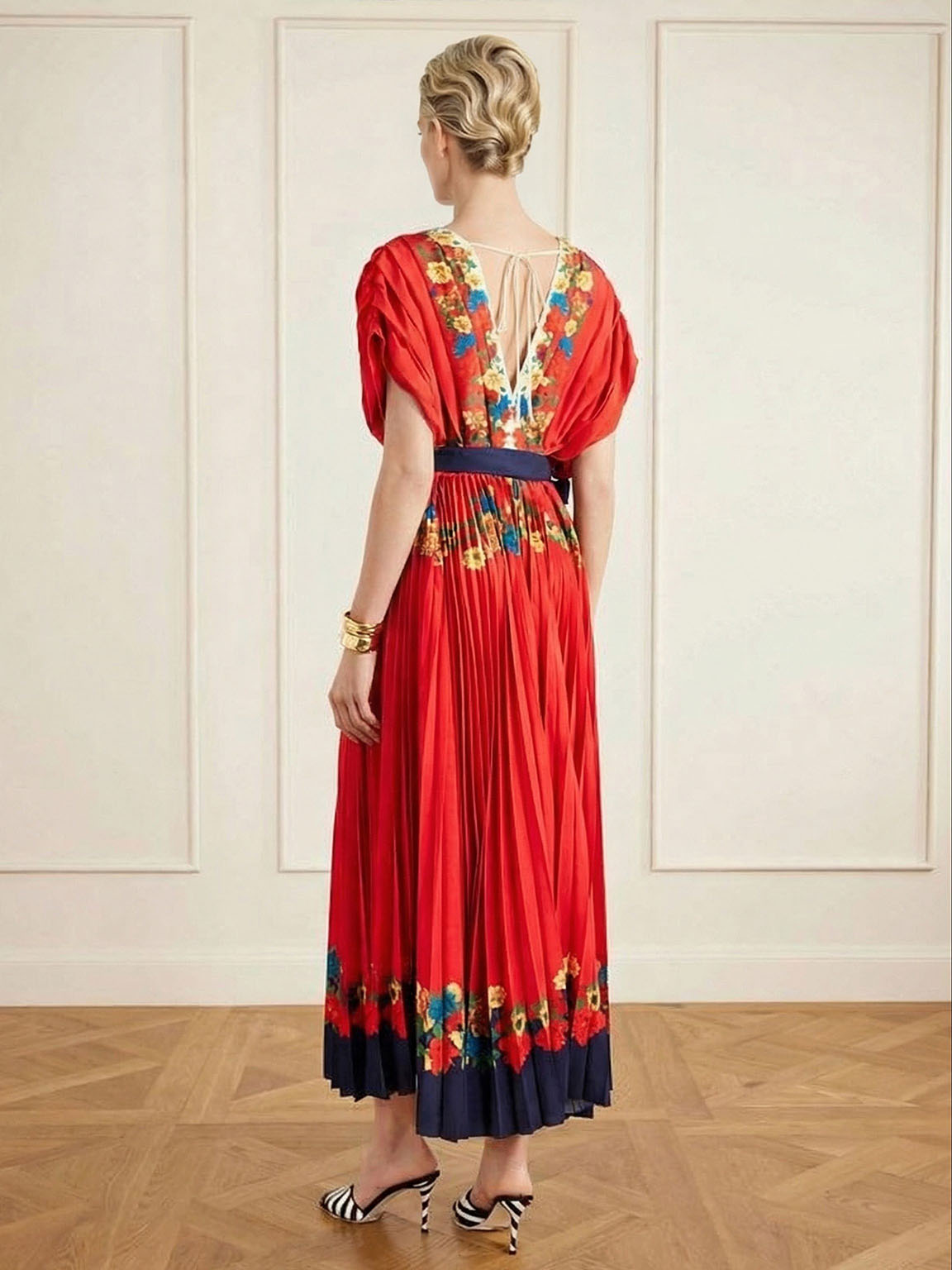 Exquisite V-Neck Pleated Print Maxi Dress