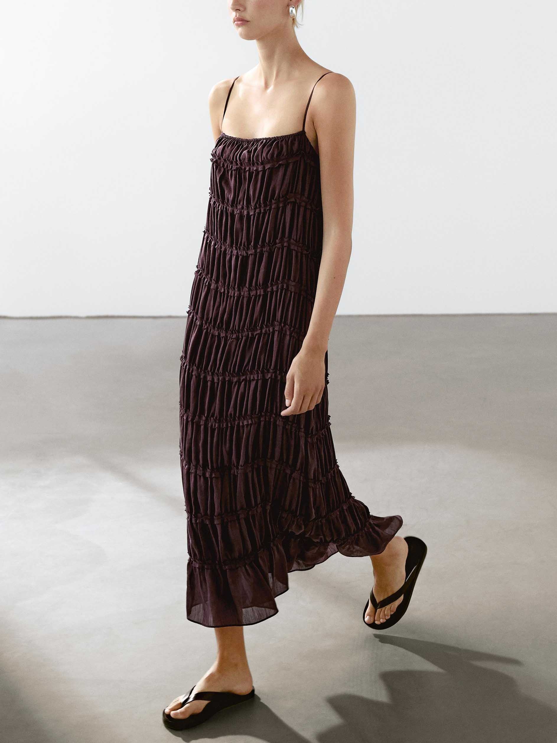 Fashionable Casual Halterneck Pleated Long Dress