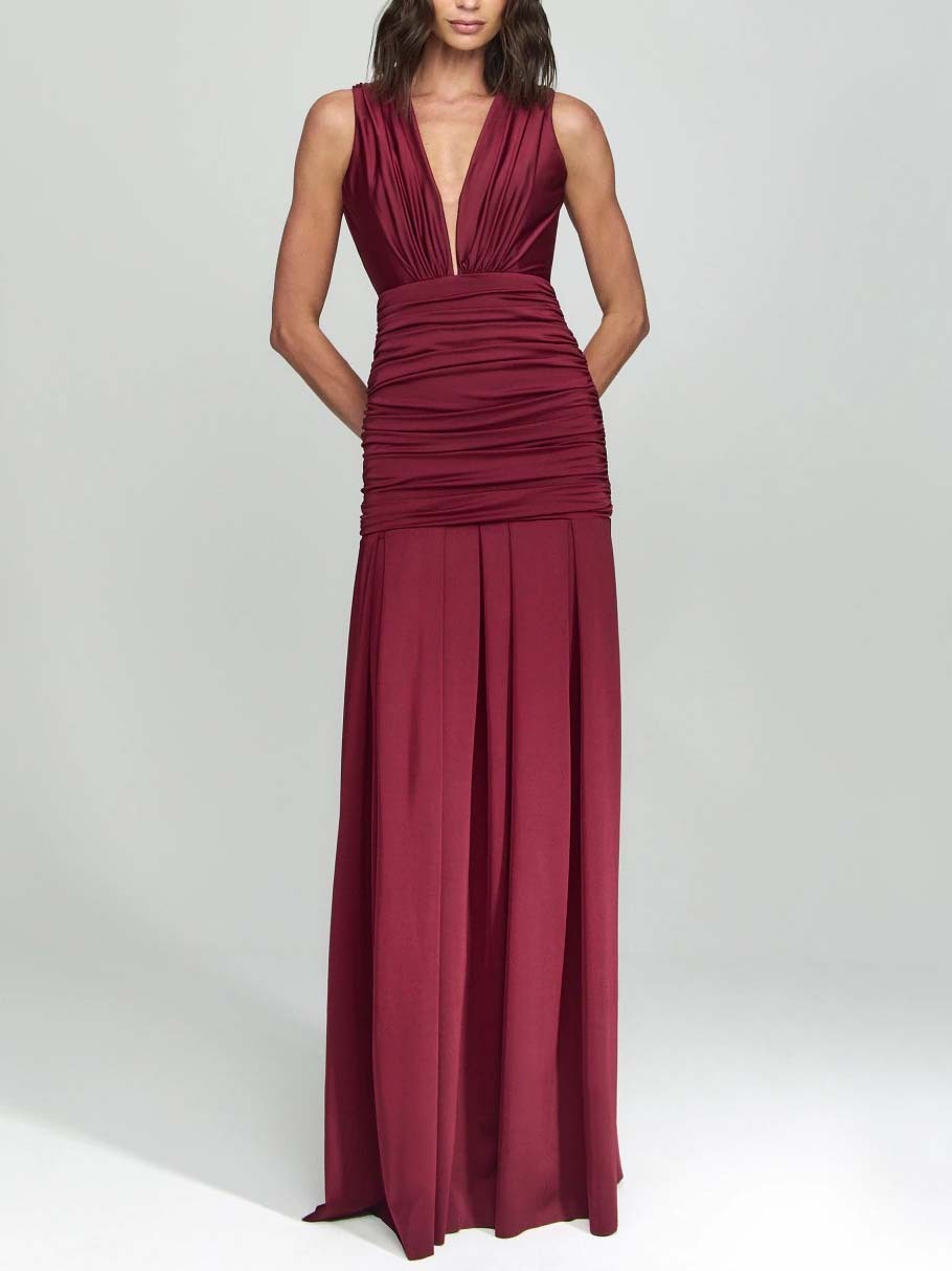 Elegant Sleeveless Pleated Floor-Length Maxi Dress
