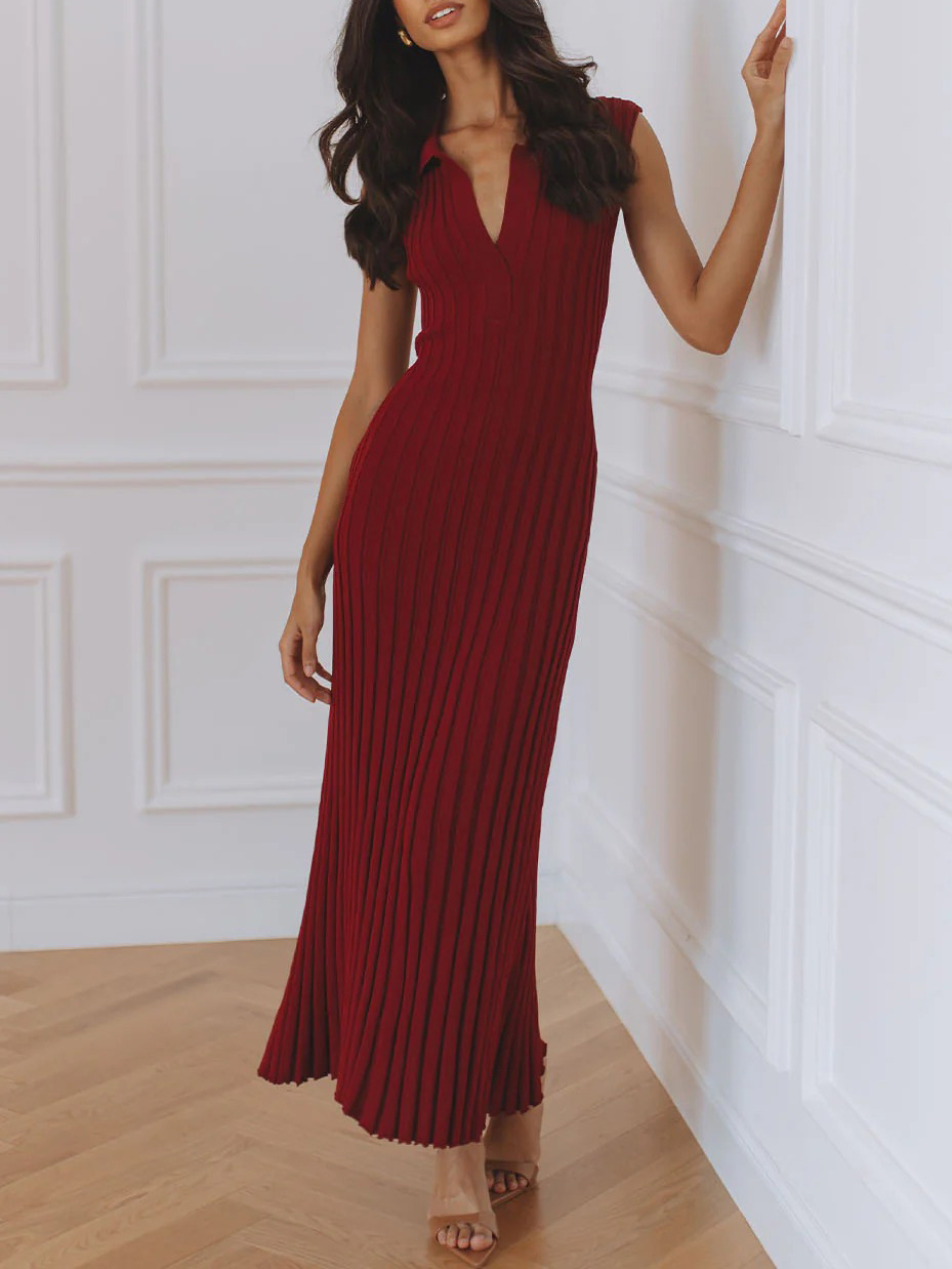 Elegant Pleated V-Neck Maxi Dress