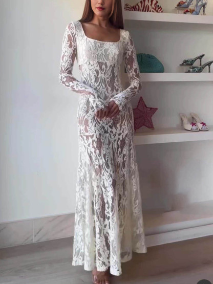 Exquisite Lace Square-neck Long-sleeved Maxi Dress