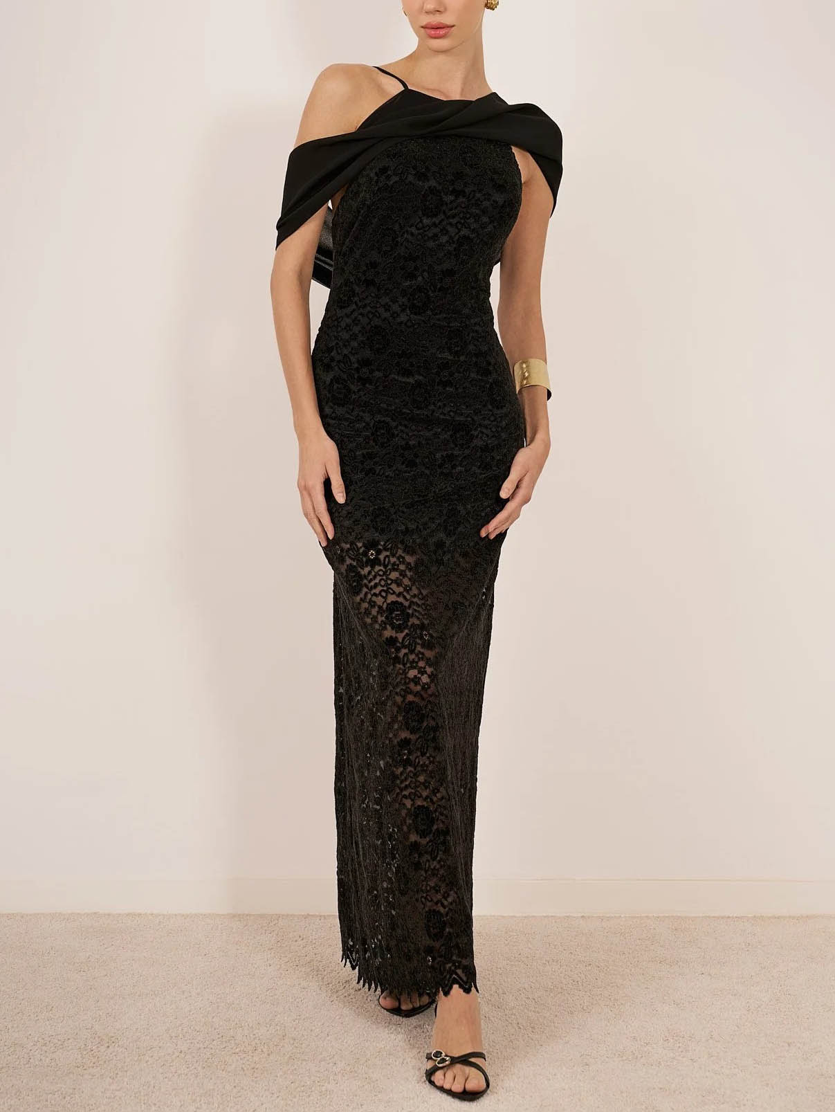 Elegant Backless Sleeveless Lace Bodycon Maxi Dress
