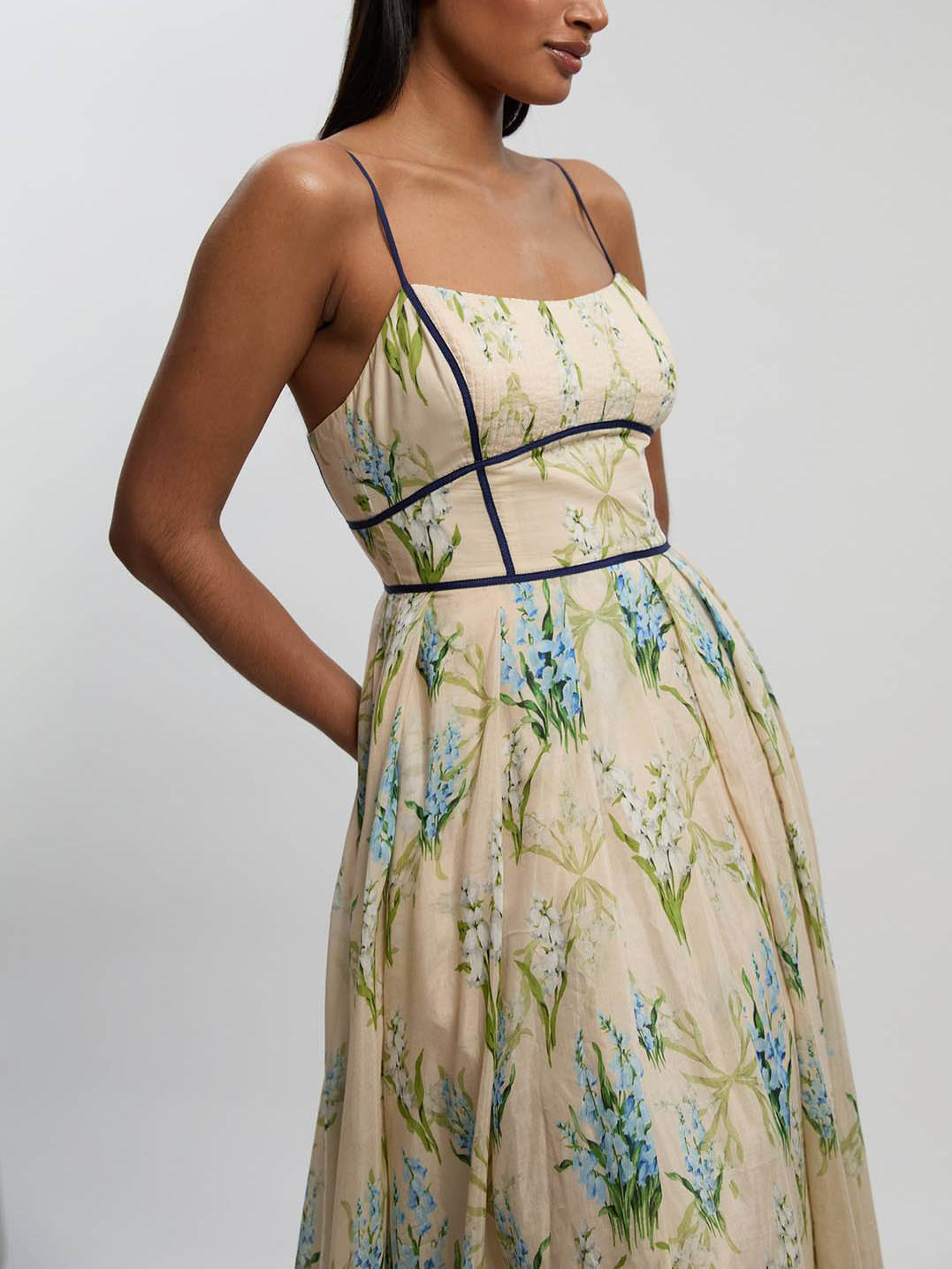 Elegant Square Neck Gradient Floral Spaghetti Strap Maxi Dress