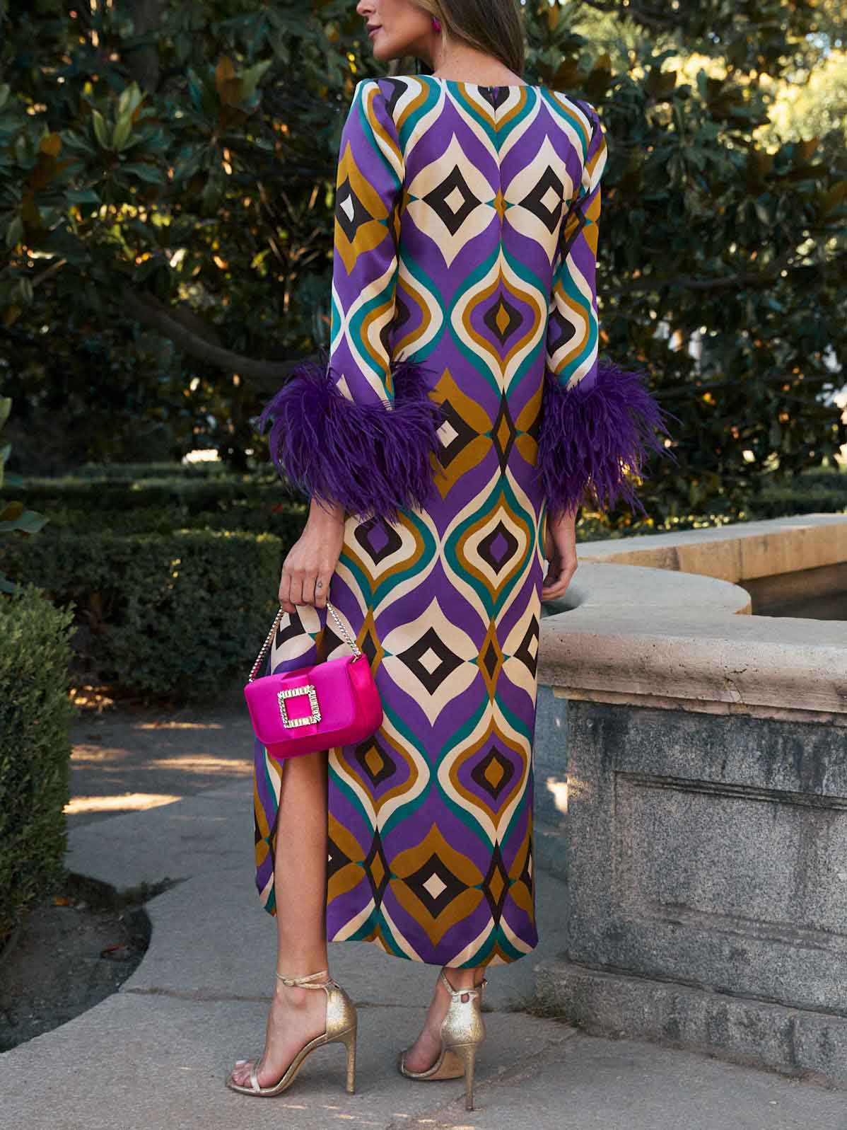 Elegant Geometric Print Feather Cuff Satin Maxi Dress