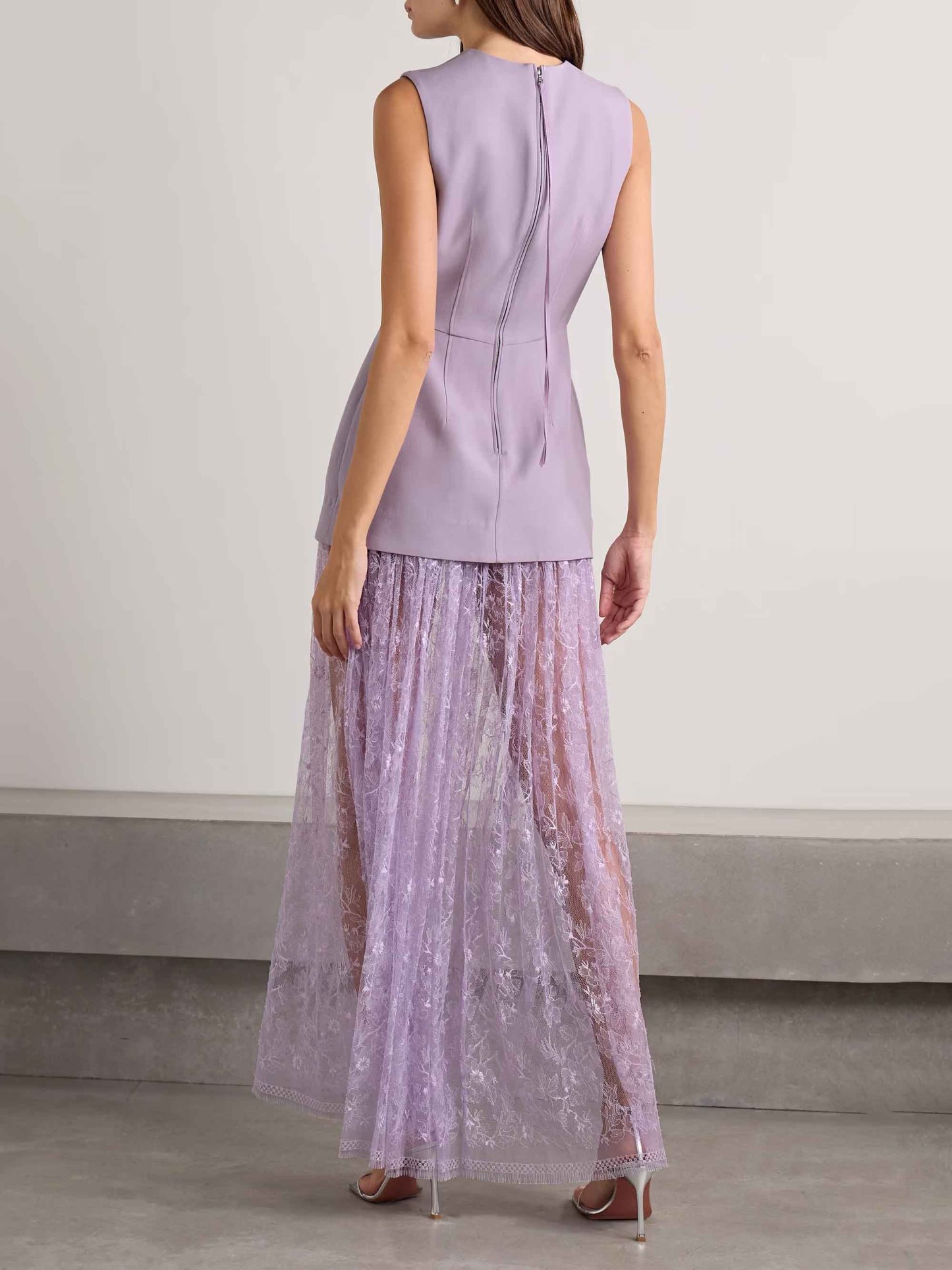 Elegant Corseted Waist Lace Maxi Dress