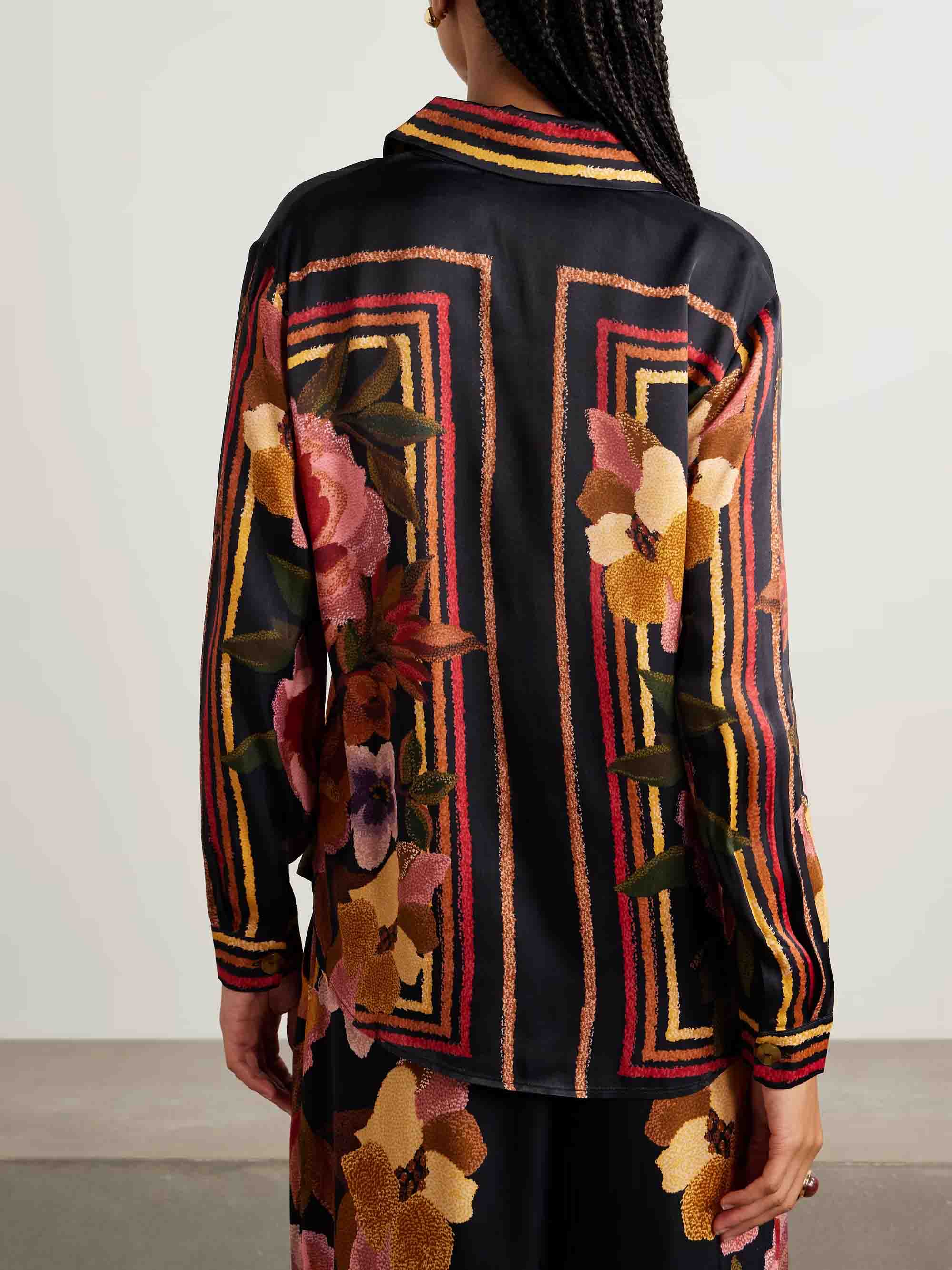 Exquisite Floral Satin Print Long-sleeved Shirt