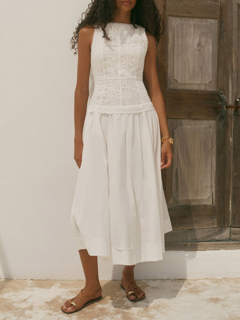 Elegant Sleeveless Lace Panel Midi Dress