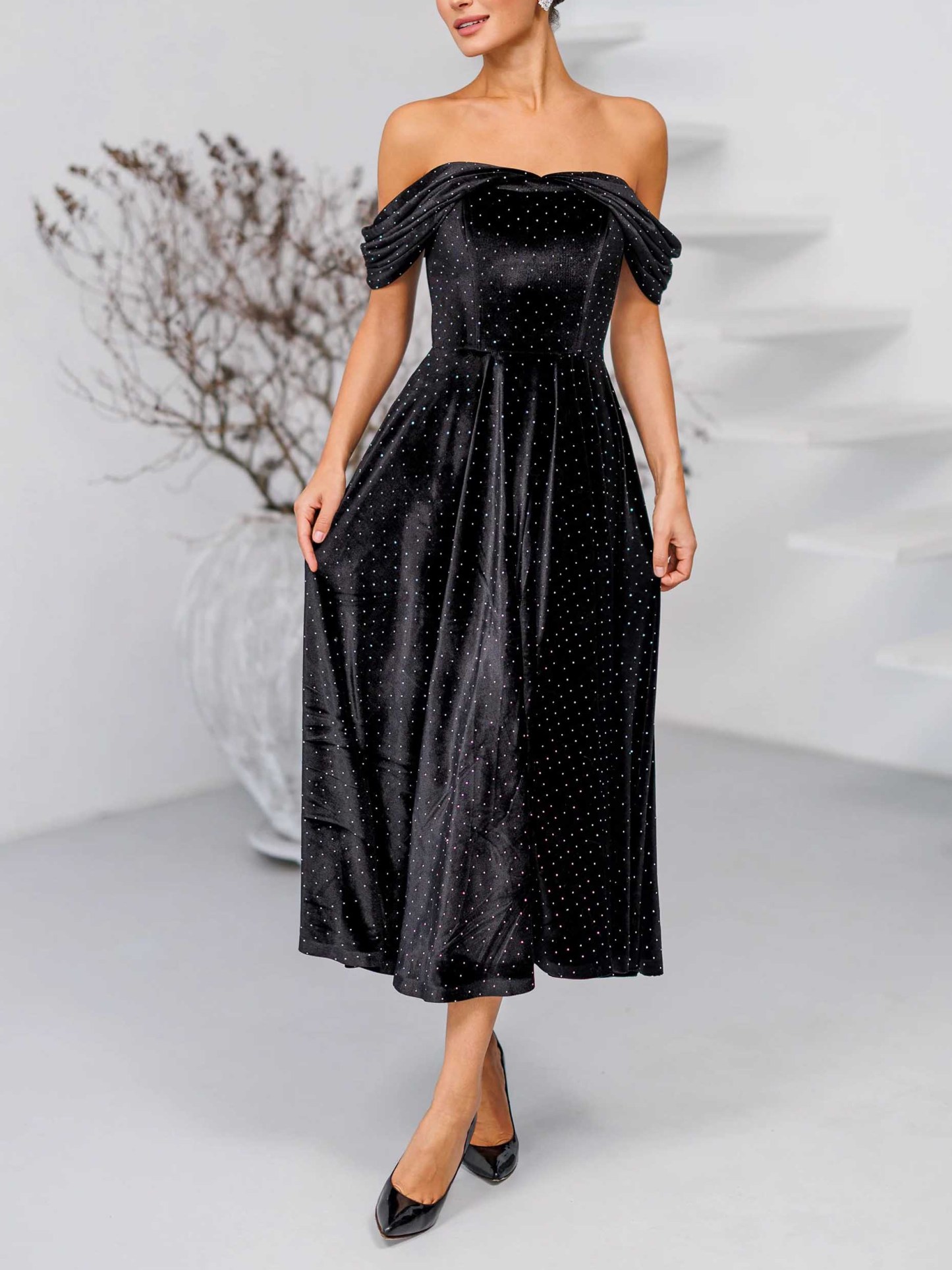Elegant Off-Shoulder Velvet Rhinestone Midi Dress