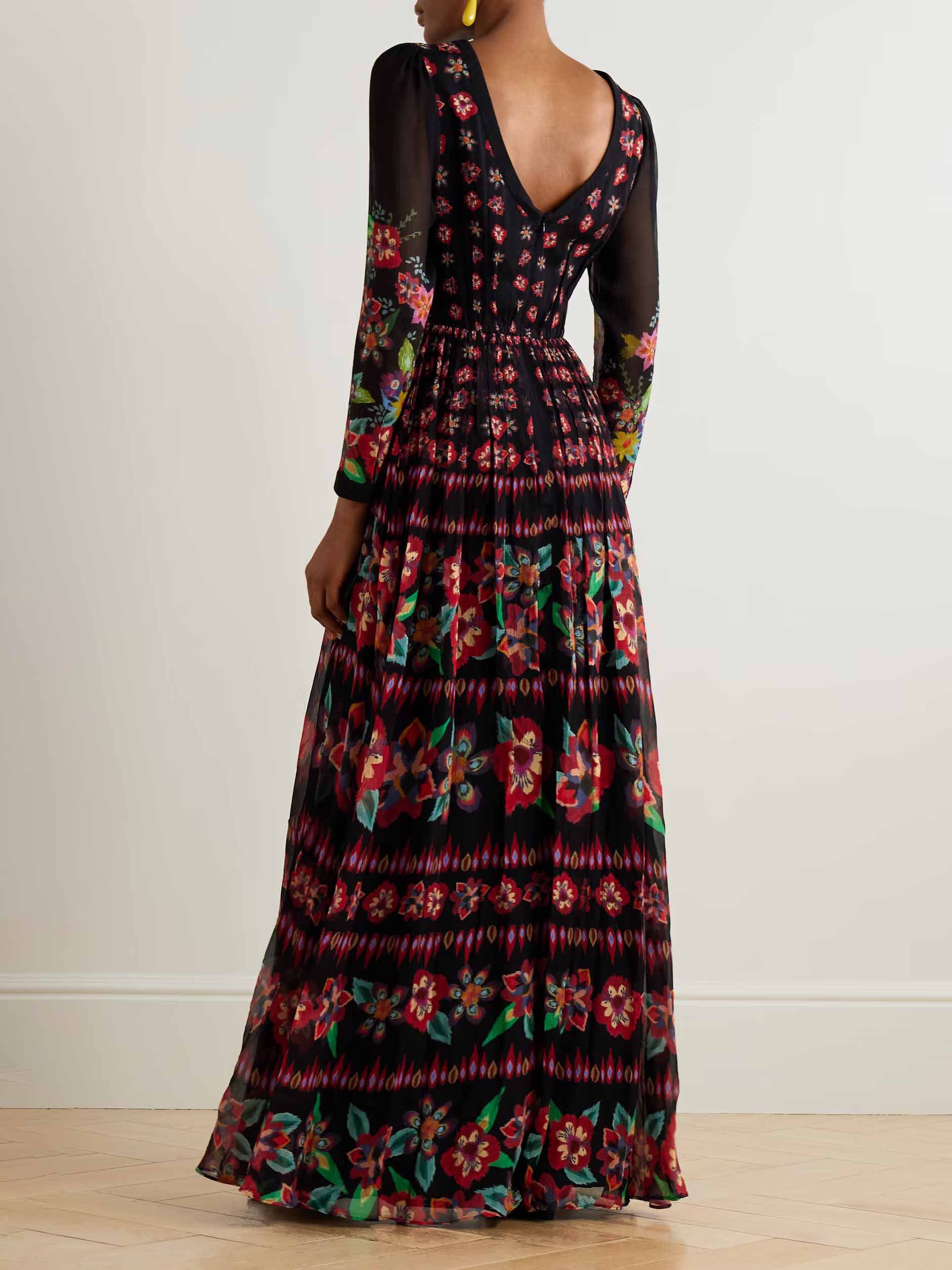 Exquisite Floral Print Pleated Maxi Dress