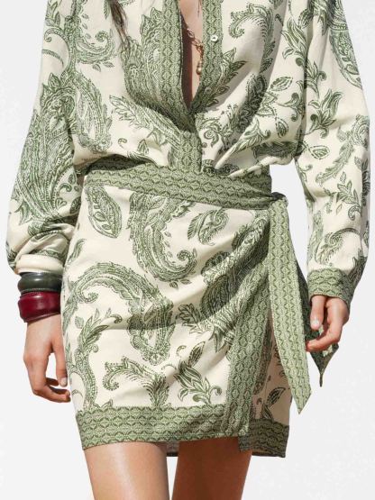 Retro Cashew Flower Print Wrap-around Short Skirt