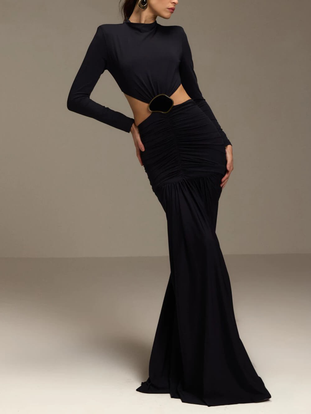 Fashion Pleated Long-Sleeve Cutout Maxi Dress