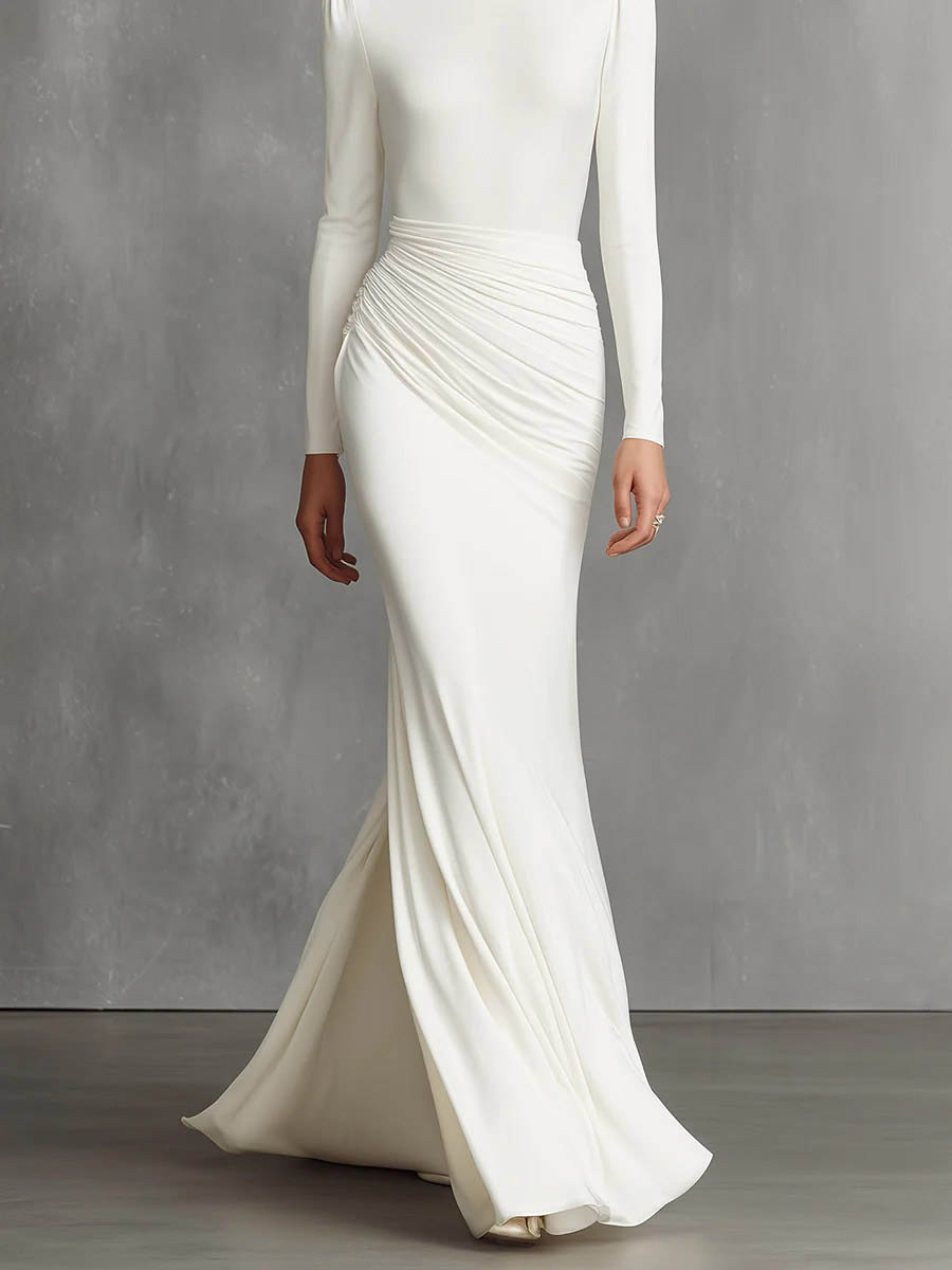 Minimalist pleated long-sleeved maxi dress