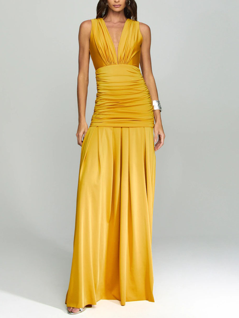 Elegant Sleeveless Pleated Floor-Length Maxi Dress