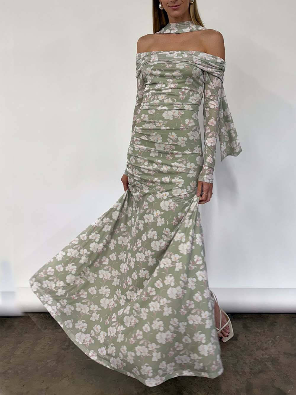 Elegant Floral Print Off-Shoulder Ruched Waist Maxi Dress