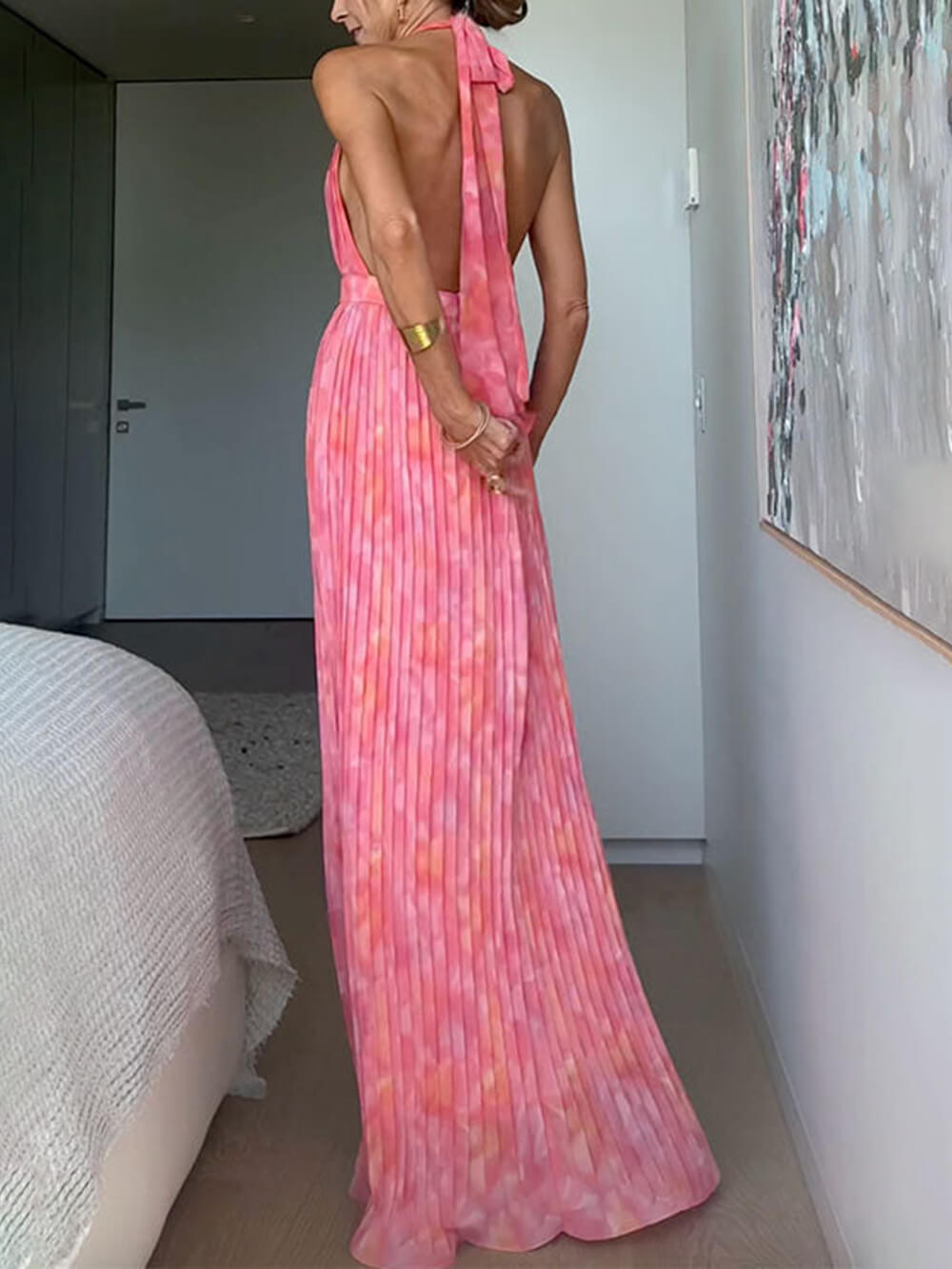Elegant Halter V Neck Open Back Print Pleated Maxi Dress