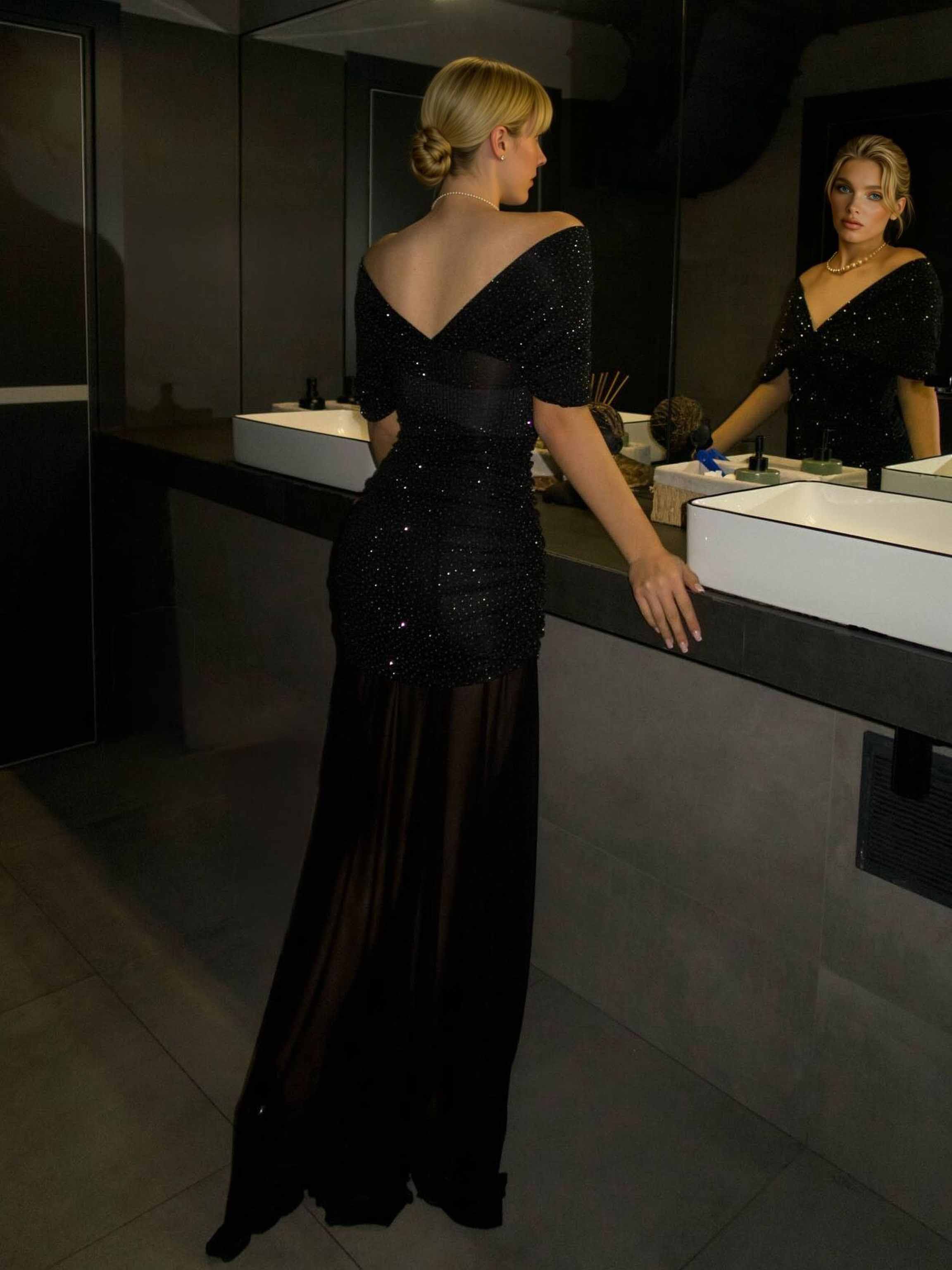 Elegant Off-Shoulder Sheer Mesh Pleated Maxi Dress