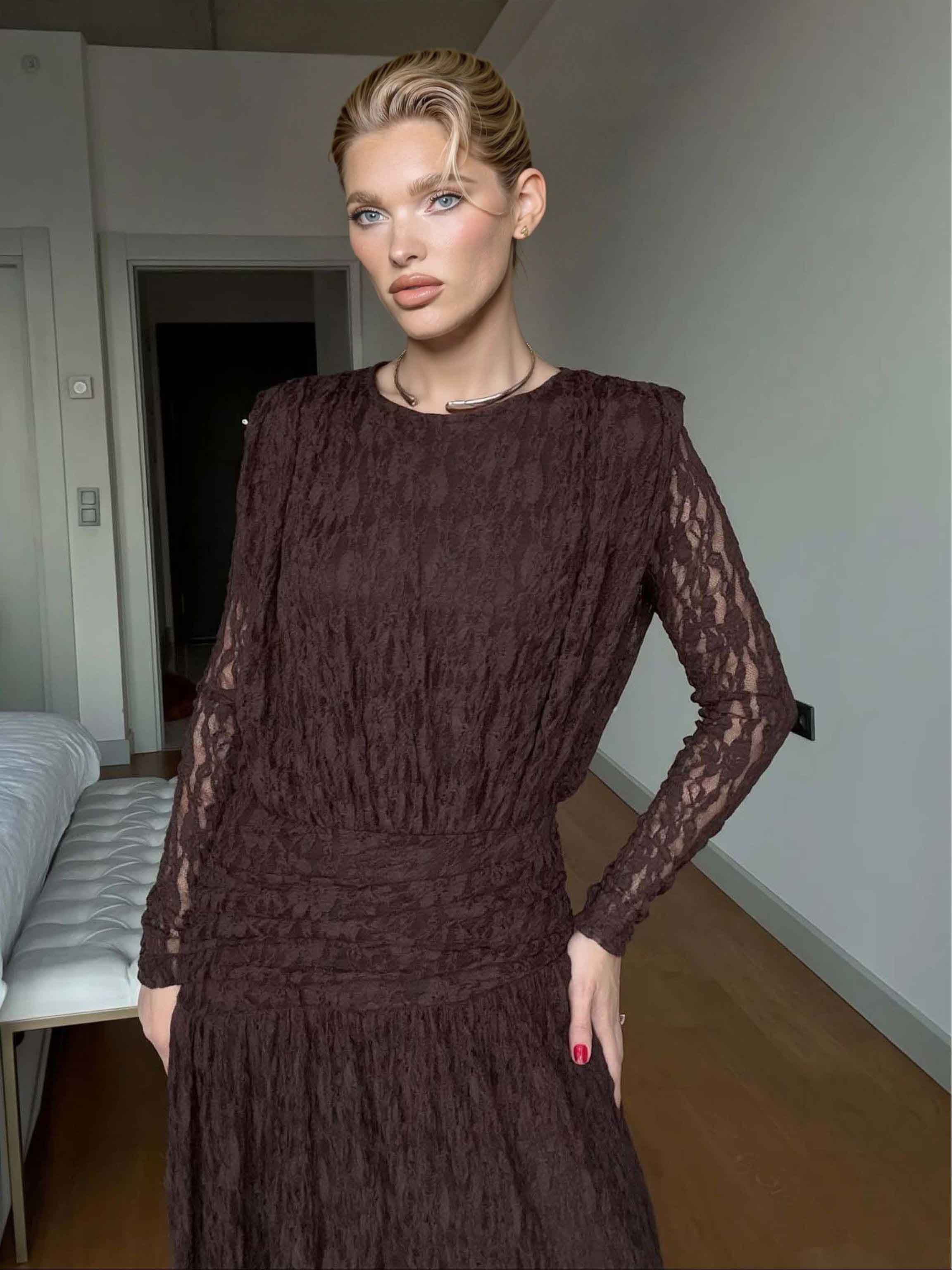 Elegant Long-Sleeve Lace-Textured Maxi Dress