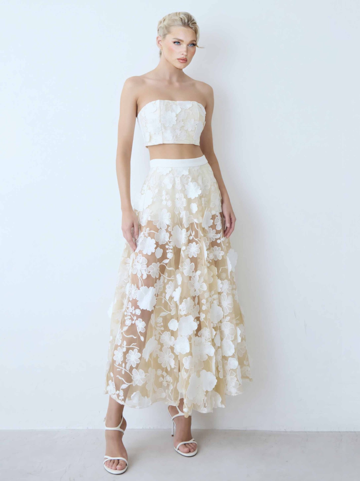 Elegant Strapless Floral Lace Crop Top & Maxi Skirt Two-Piece Set