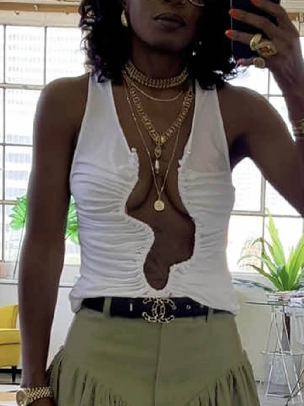 Unique Deep V-Neck Pleated Sleeveless Tank Top