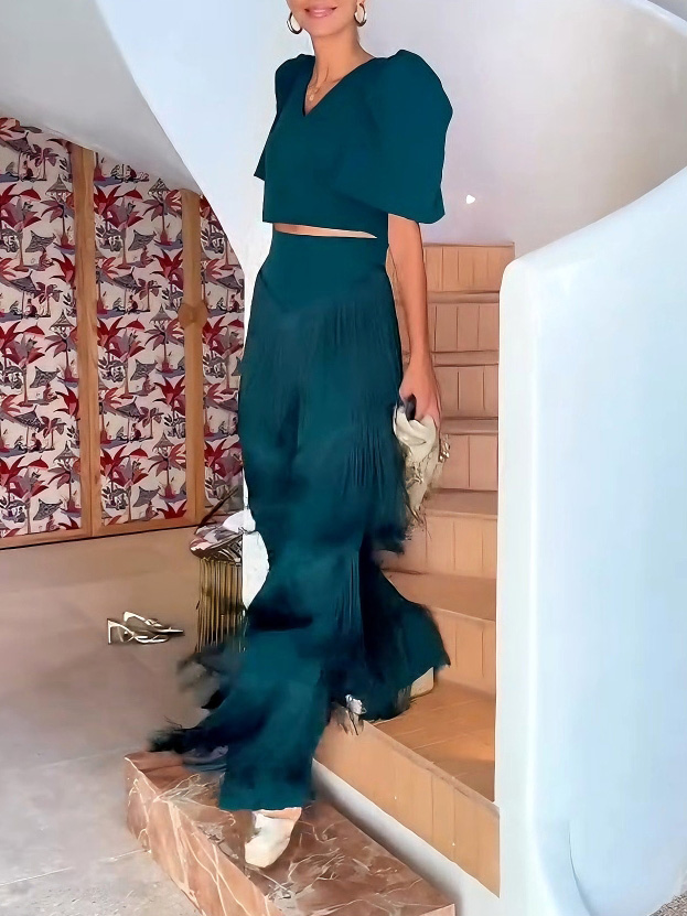 Elegant Puff Sleeve Cropped V-Neck Top