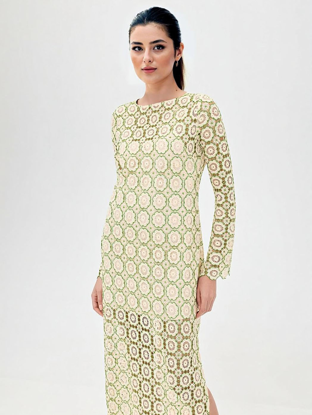 Elegant Long-Sleeve Crochet Lace Maxi Dress