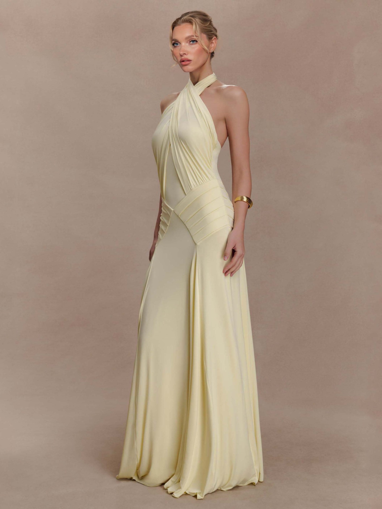 Elegant Pleated Fitted Backless Maxi Dress