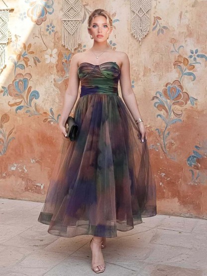 Elegant Strapless Gradient Tulle Midi Dress
