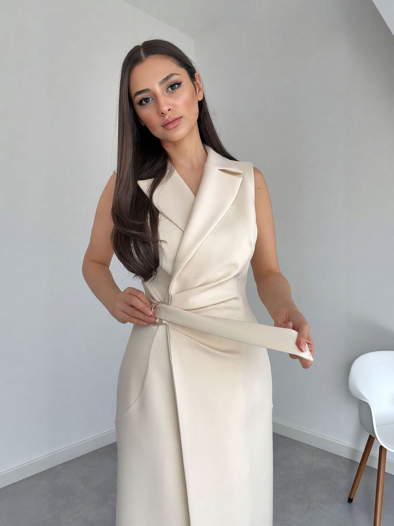 Elegant Wrap-Style Fitted Midi Dress