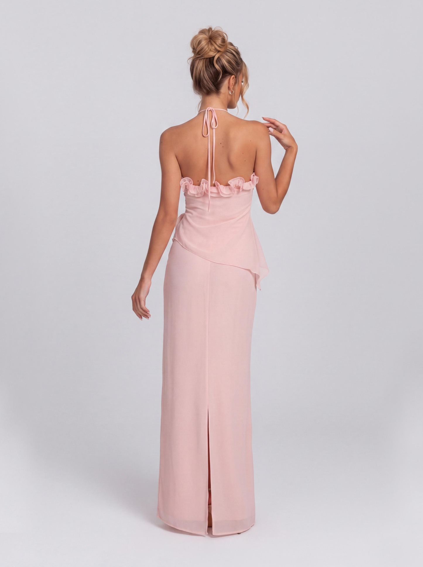 Pink Three-Dimensional Rose Neck Slim-Fit Long Banquet Dress