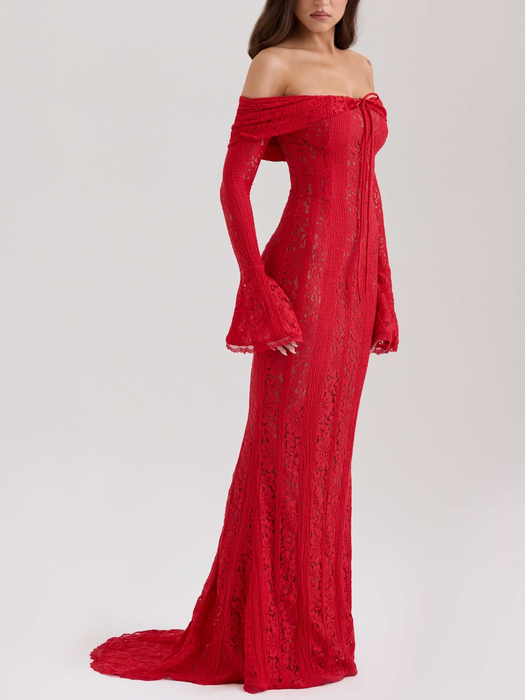 Elegant One Shoulder Lace Fishtail Maxi Dress