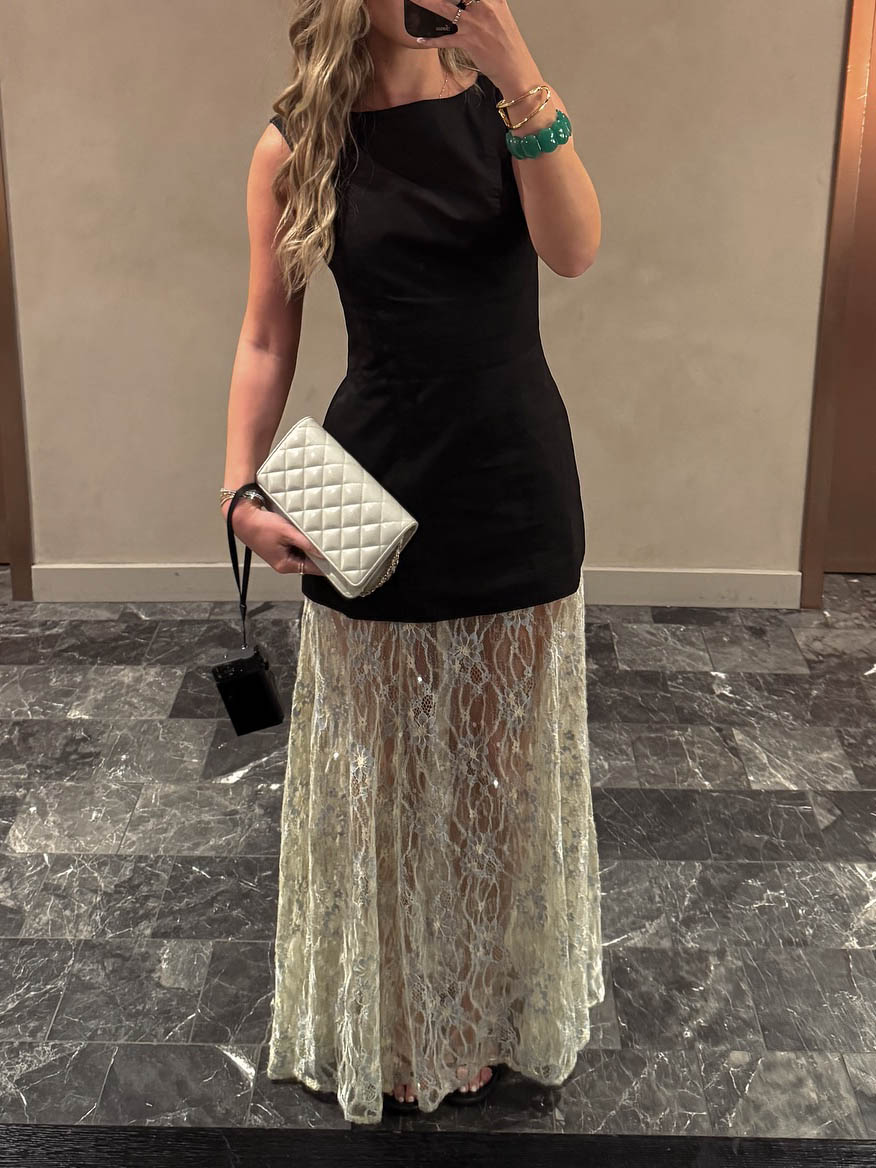 Elegant Sleeveless Structured Black Top