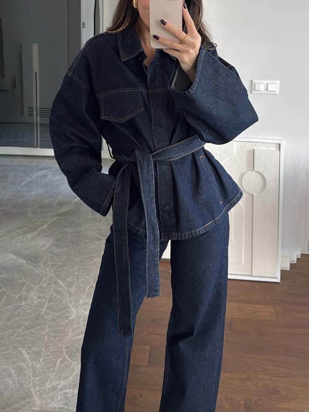 Classic Fashion Workwear-Style Denim Button-Up Long Sleeve Pocketed Collar Jacket