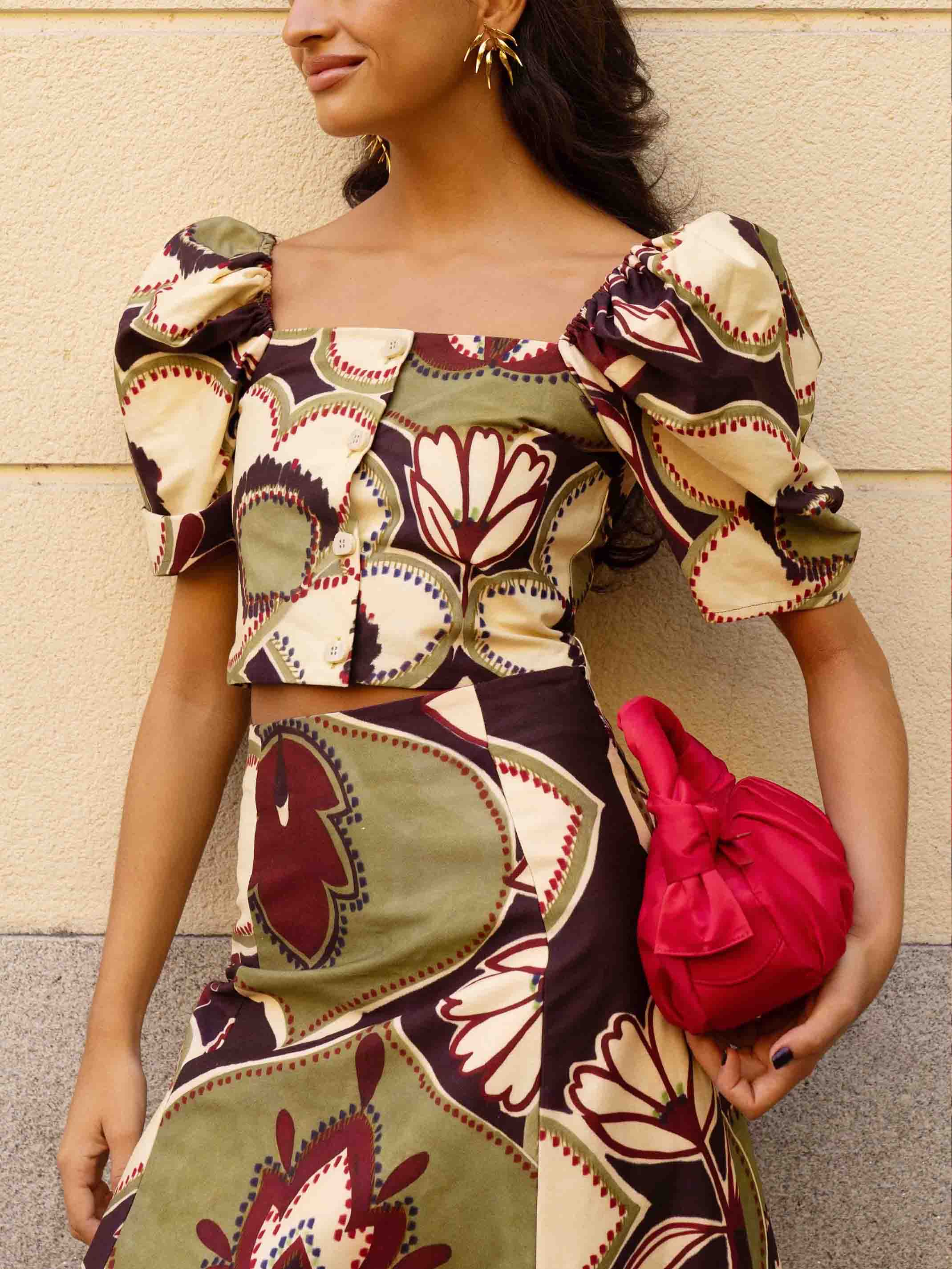 Elegant Retro Floral Puff Sleeve Crop Top