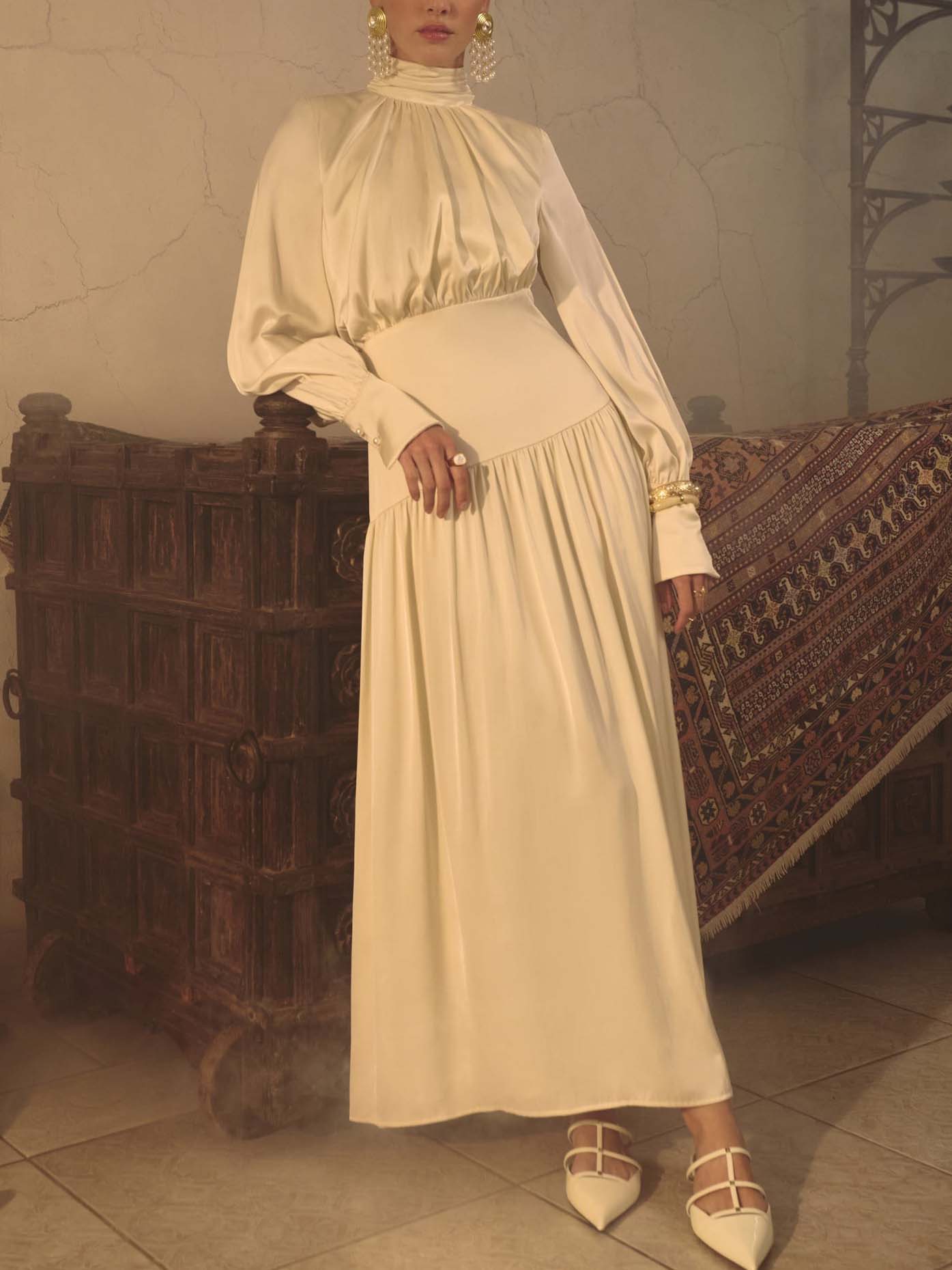 Elegant Satin Puff-sleeve Pleated Maxi Dress