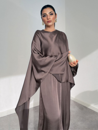 Elegant Satin Robe Paired With Harem Pants Set