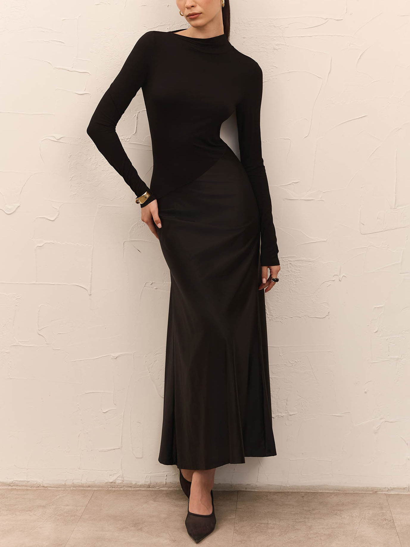 Elegant Asymmetrical Neckline Fitted Maxi Dress