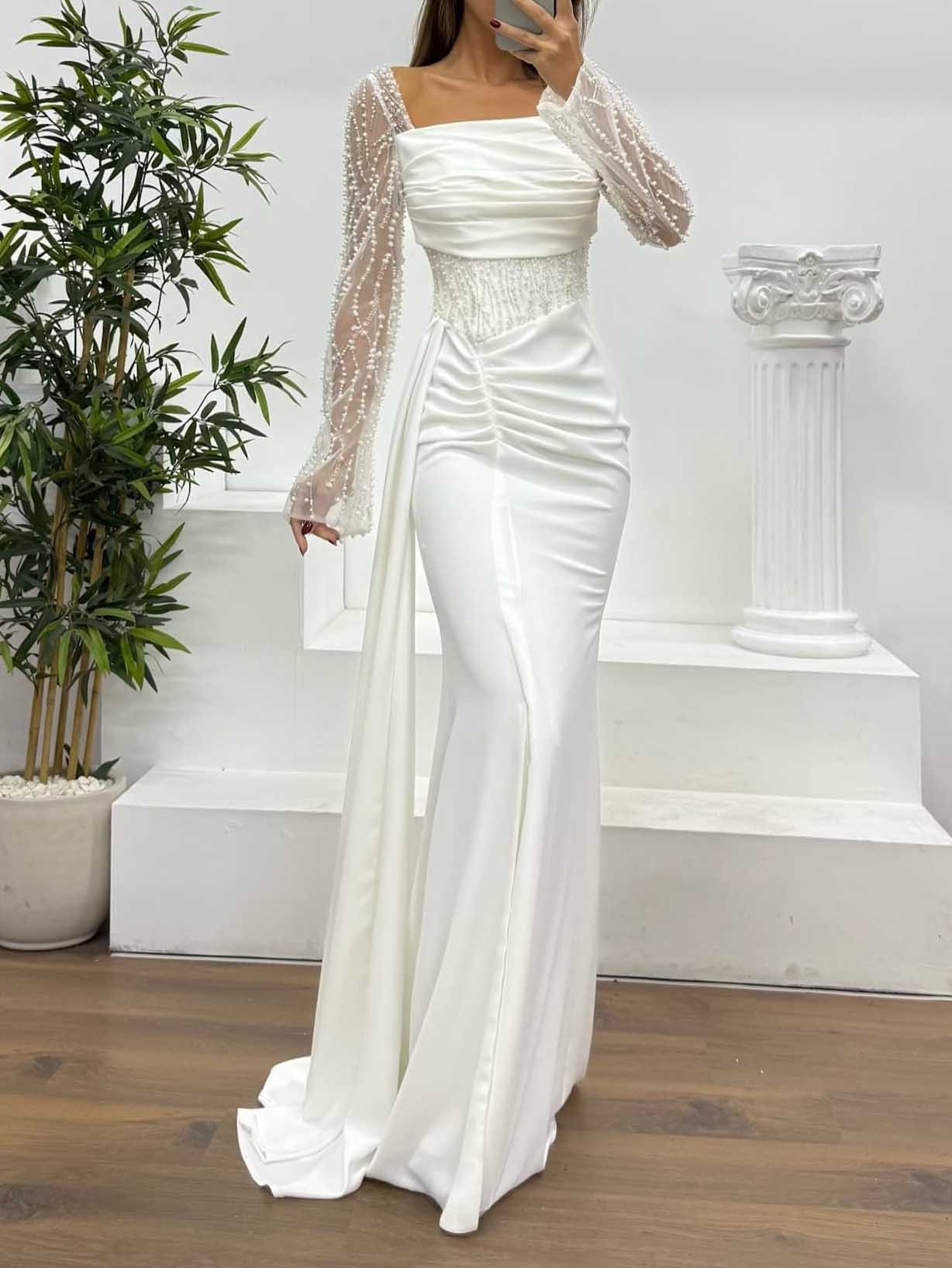 Elegant Sequined Long-sleeved Slit Maxi Party Dress