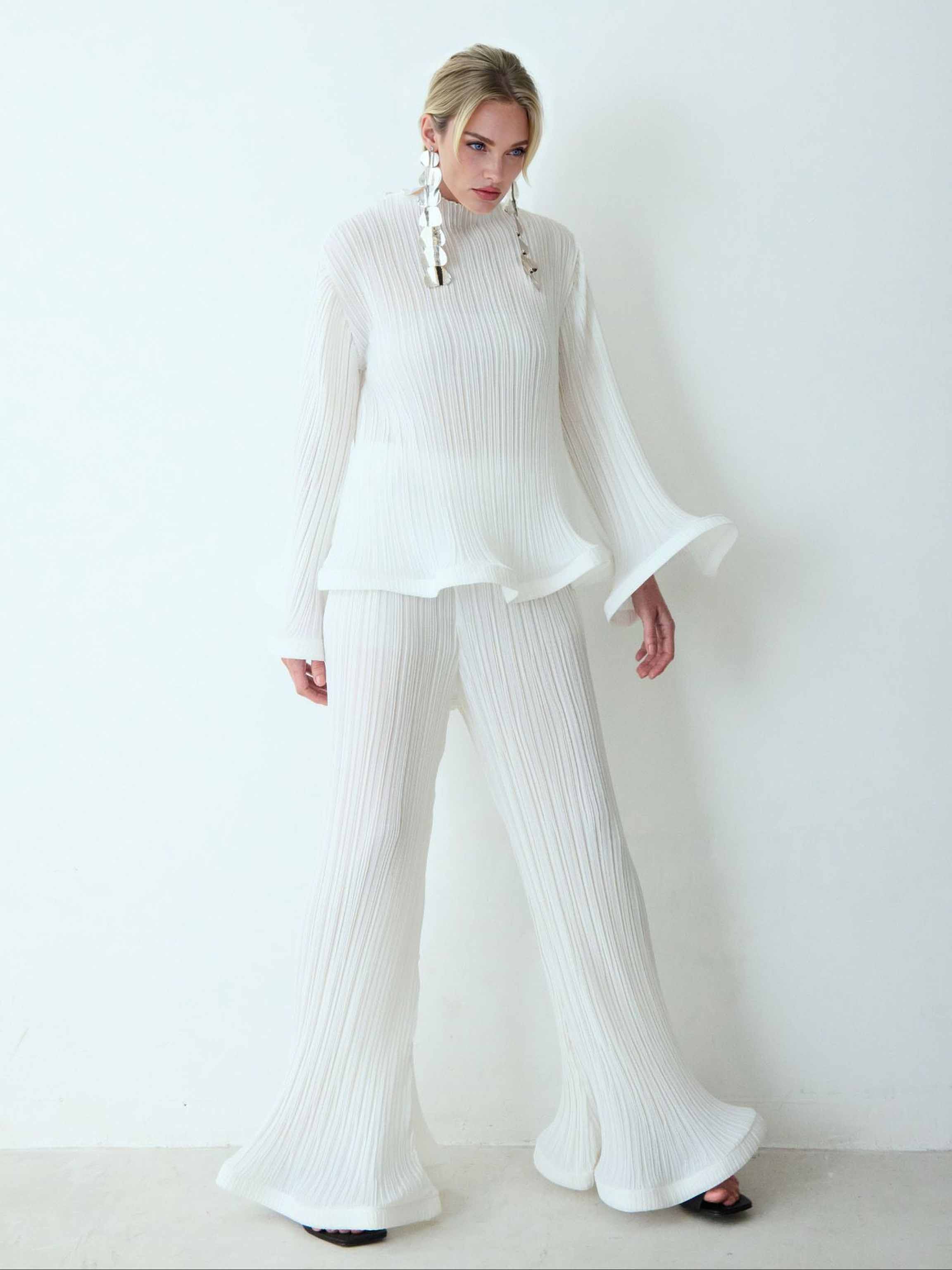 Elegant Ruffled Pleated Long-Sleeve Top
