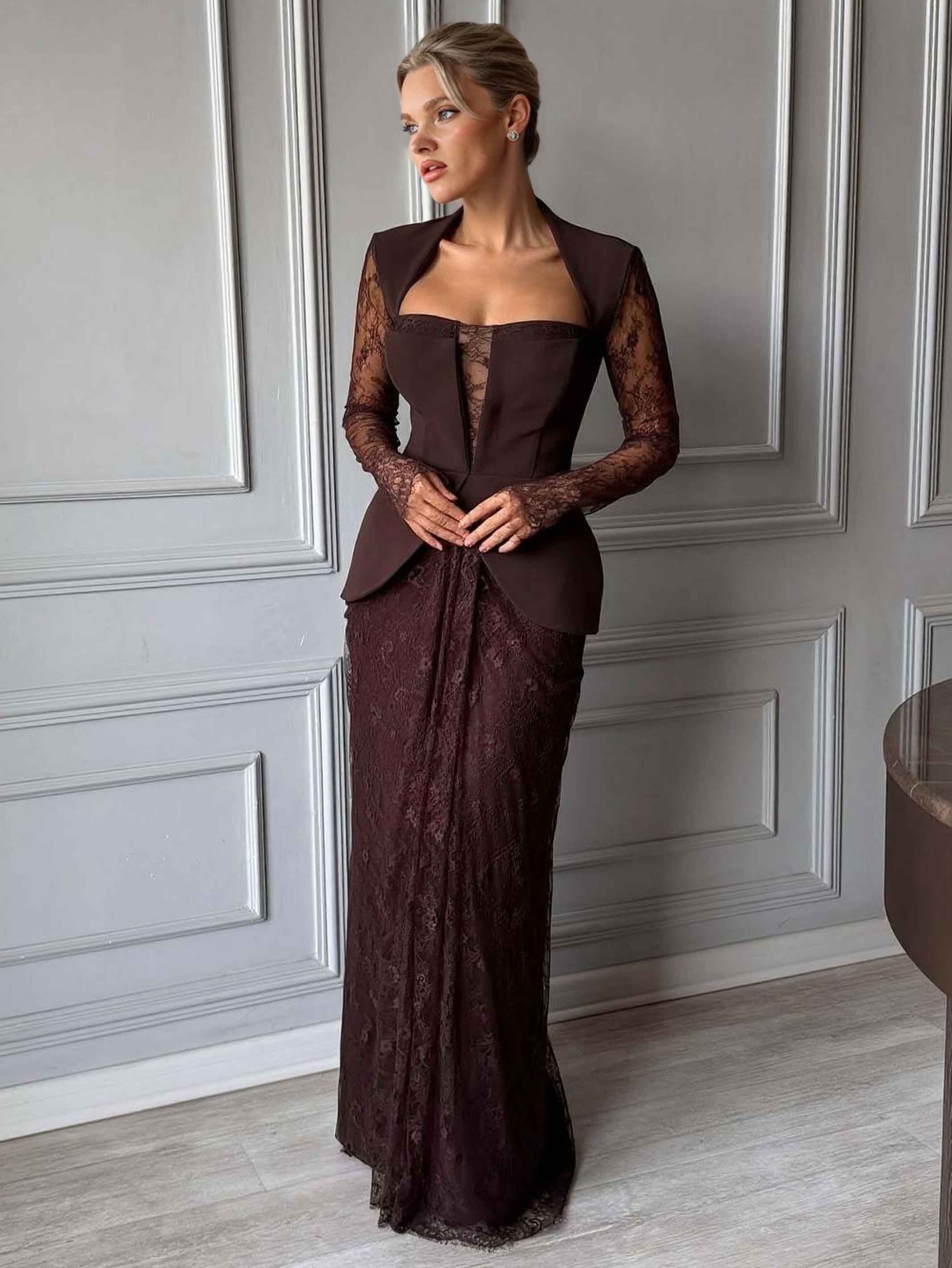 Elegant Lace Pleated Evening Gown Maxi Dress