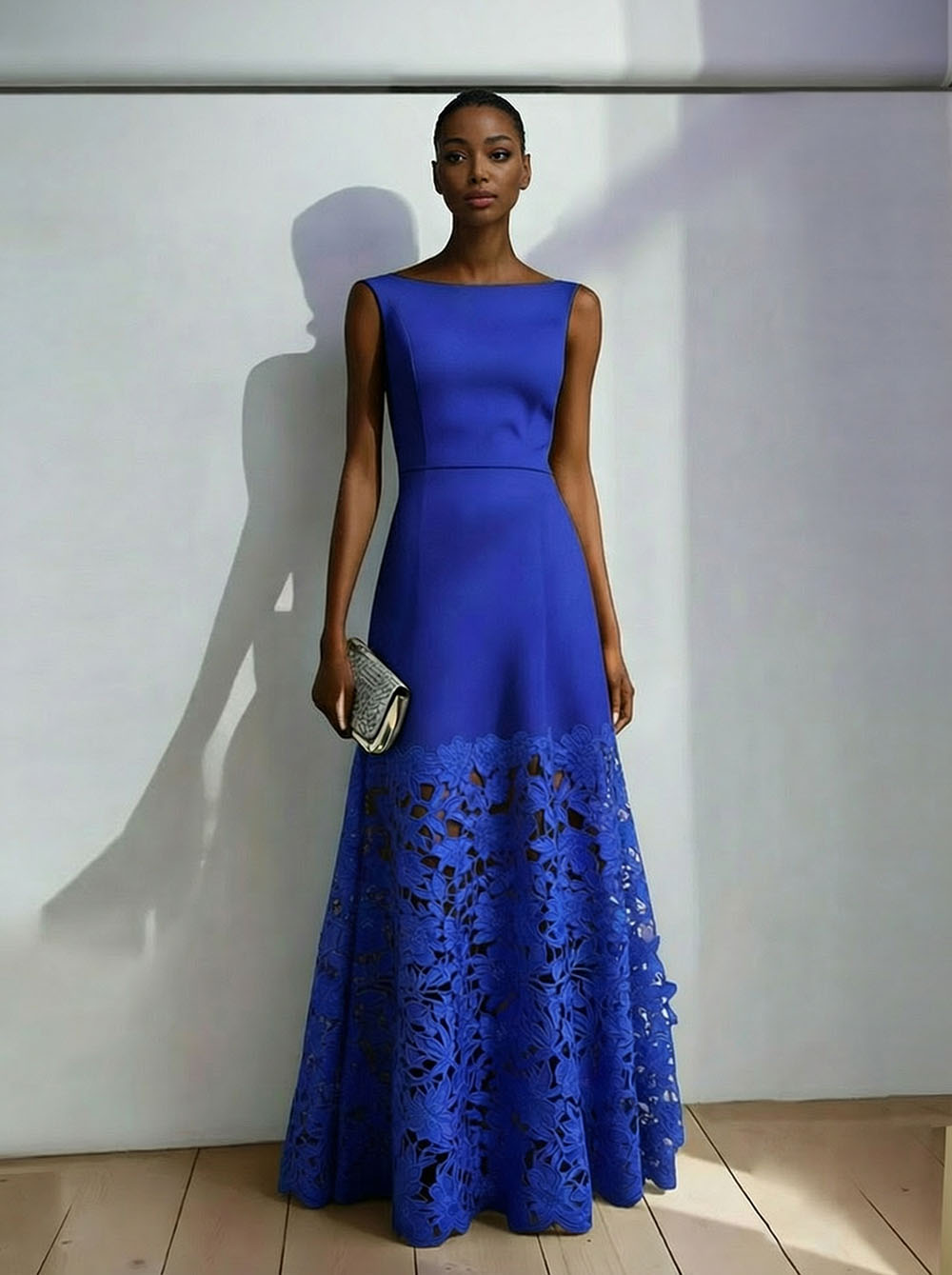 Elegant Lace Boat Neck Sleeveless Maxi Dress