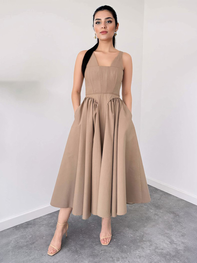 Elegant Strapless A-line Party Midi Dress