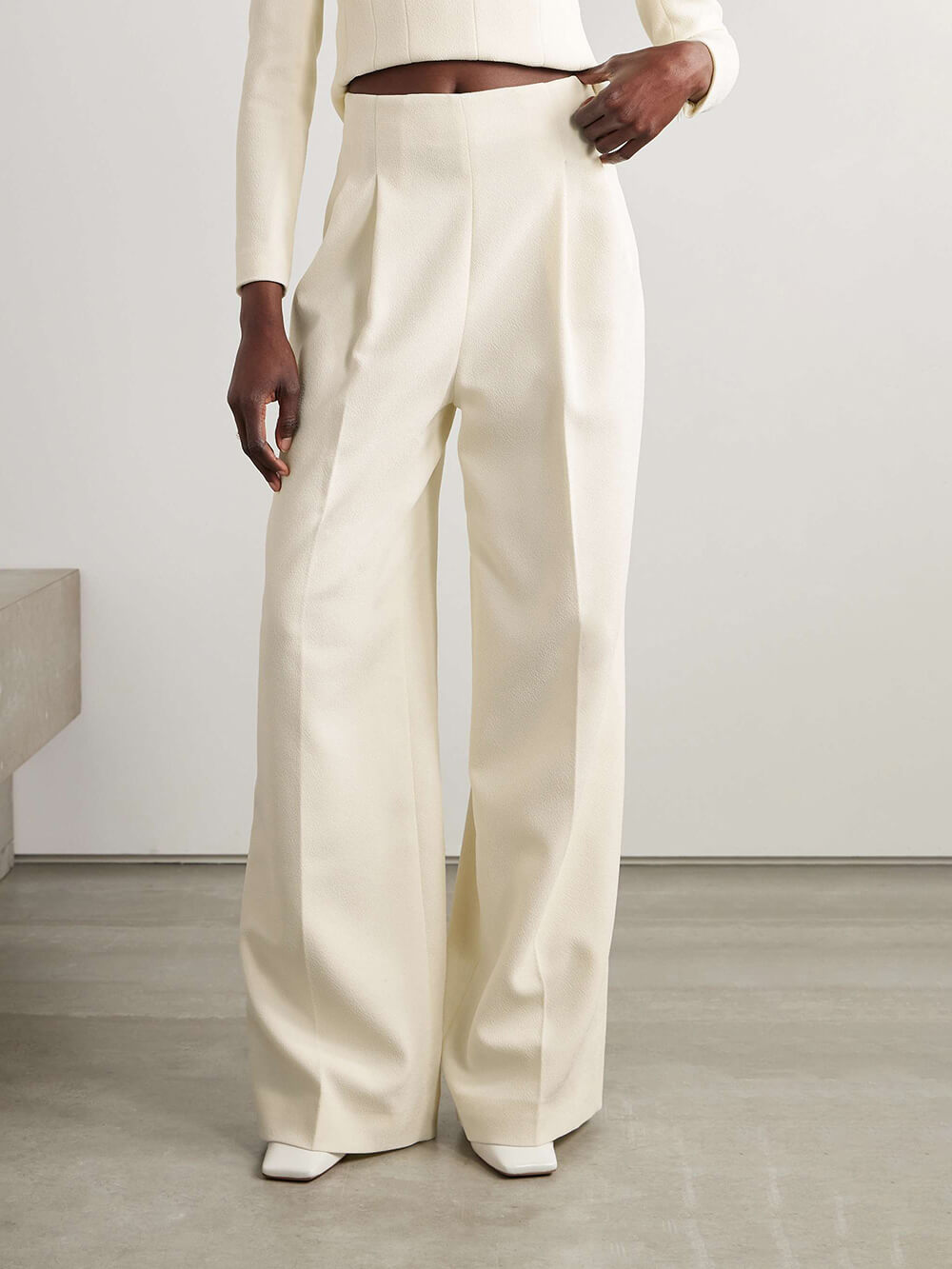 Exquisite Pleated Crepe Wide-Leg Pants