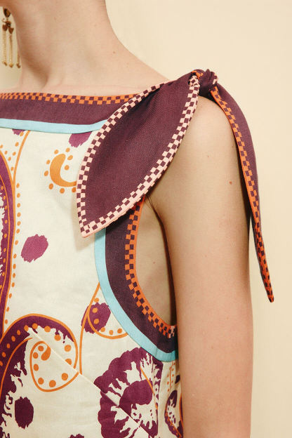 Classic Palelis Print Straight Neck Tie-Waist Mini Dress