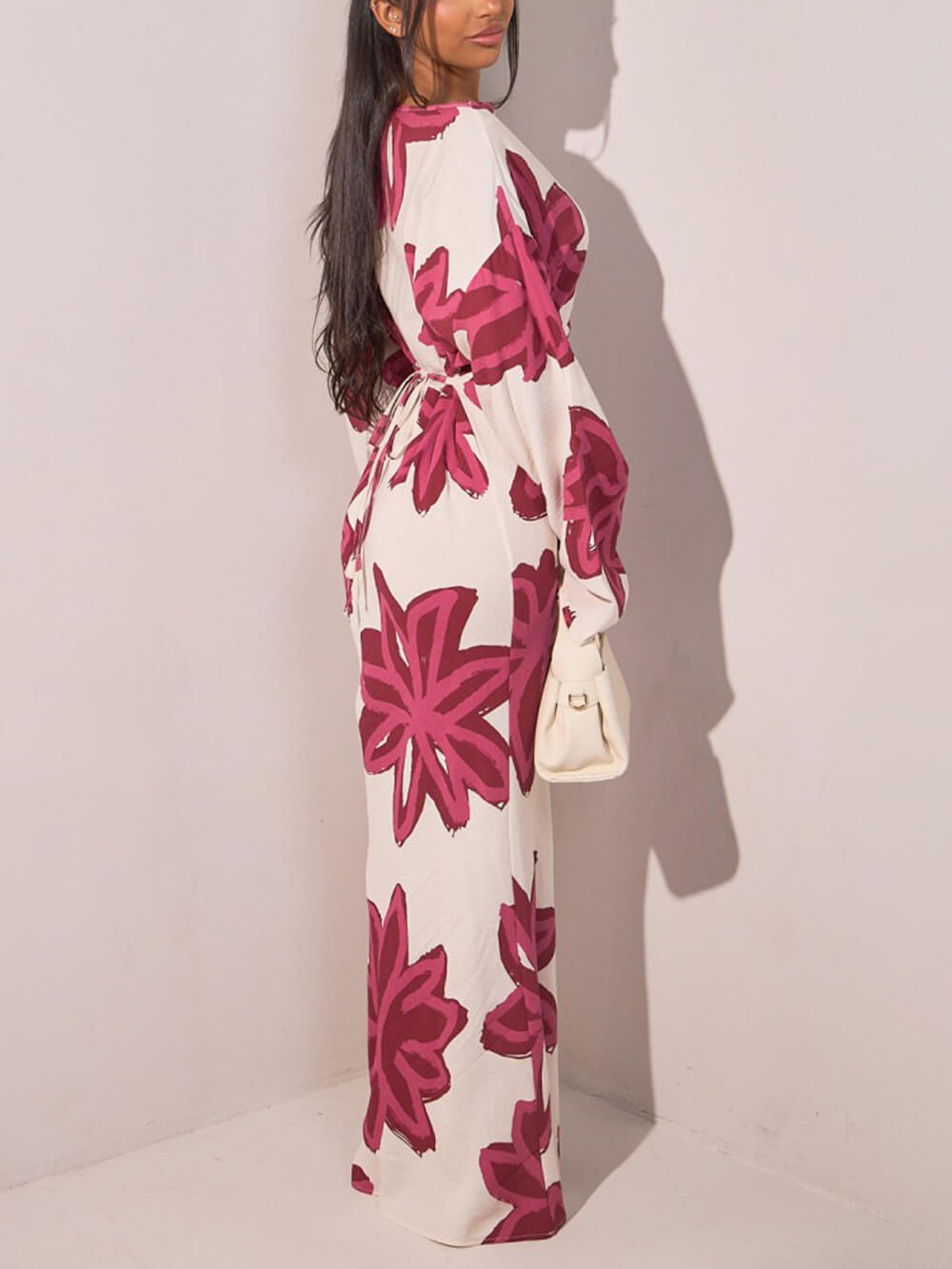 Elegant Floral Print Waist-Defined Maxi Dress