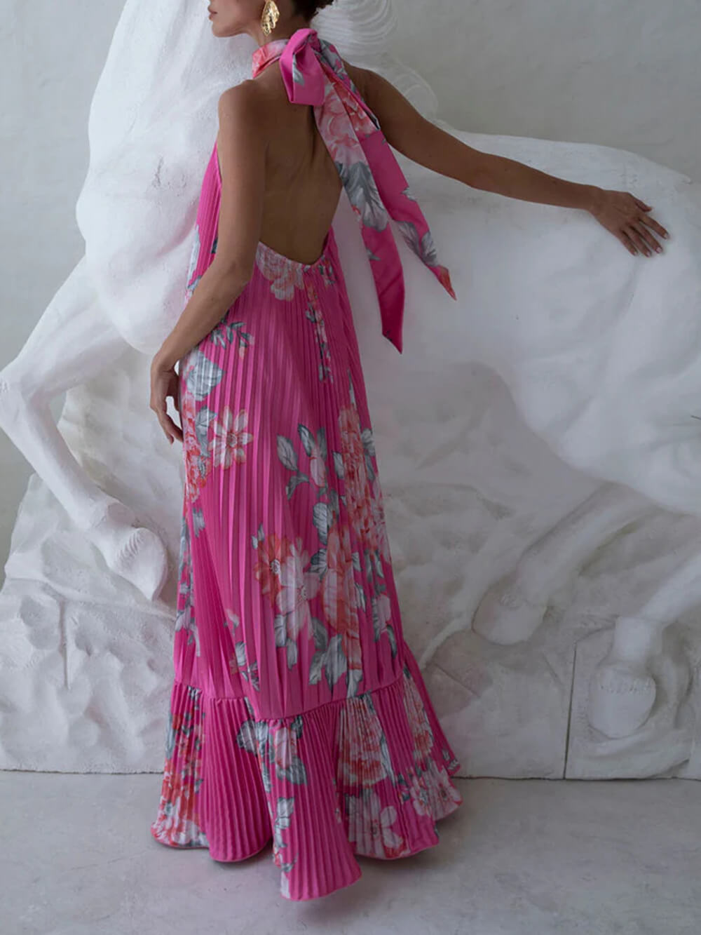 Fashionable Floral Print Pleated Tie-Waist Backless Ruffled Maxi Dress