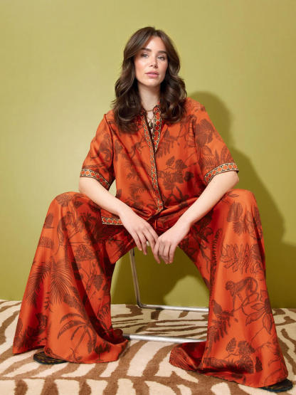 Unique Animal Print Satin Elastic Waist Side Seam Pocket Wide-Leg Pants