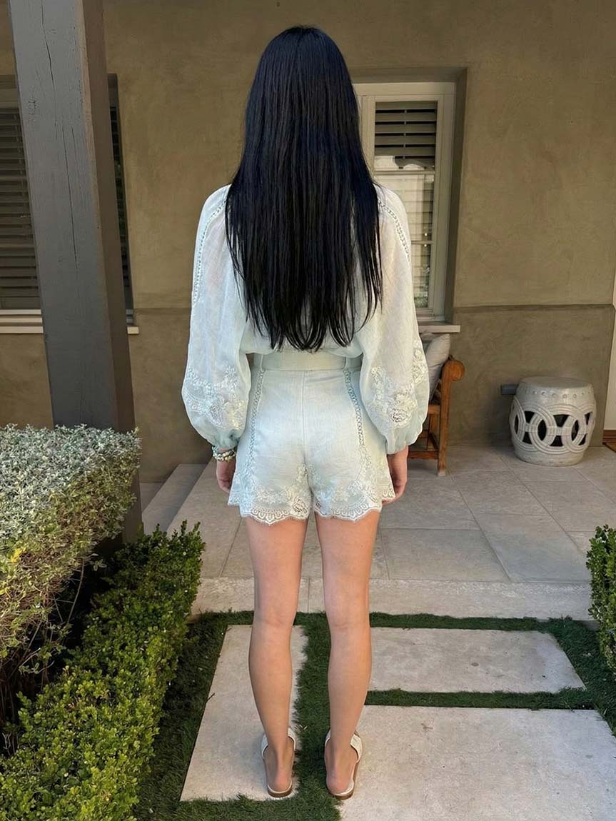 Conjunto de dos piezas de shorts románticos con ribete de encaje